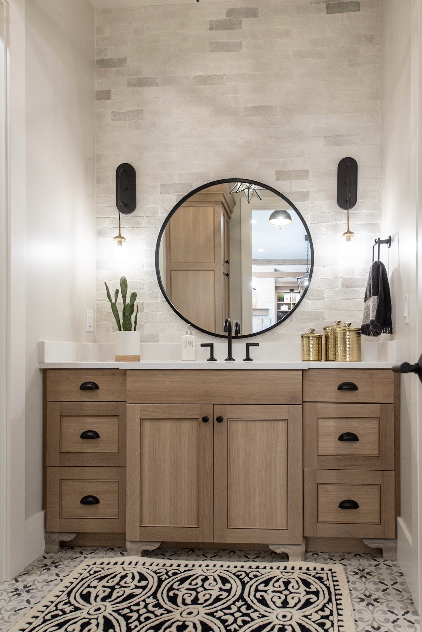 Quarter Sawn Oak Bathroom Vanity Everything Bathroom