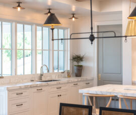 White and gray kitchen
